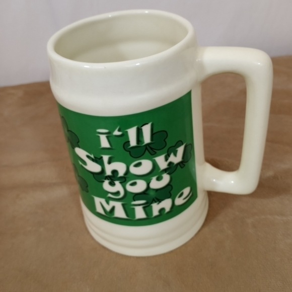 Tb Toy Trading Co.Large Mug Show Me Your Shamrocks  I'll Show You Mine Irish Mug - Picture 3 of 9